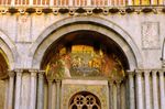 Мозаика собора Сан Марко: мощи святого прибыли в Венецию